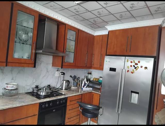 2 BEDROOM HOUSE FOR SALE IN MOSELEKE